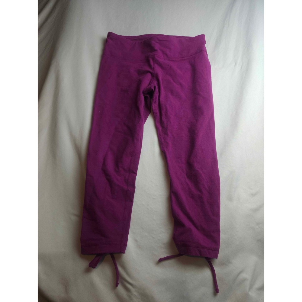 Yogalicious Purple Lace Up Back Crop Leggings Womens Medium Capri Yoga Pants